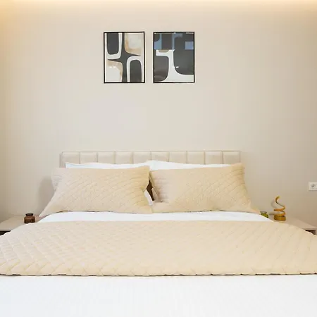 Amal New Bazaar Premium Appartement Tirana